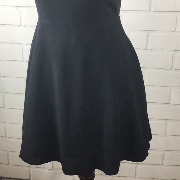 Little black dress - Picture 5 of 5